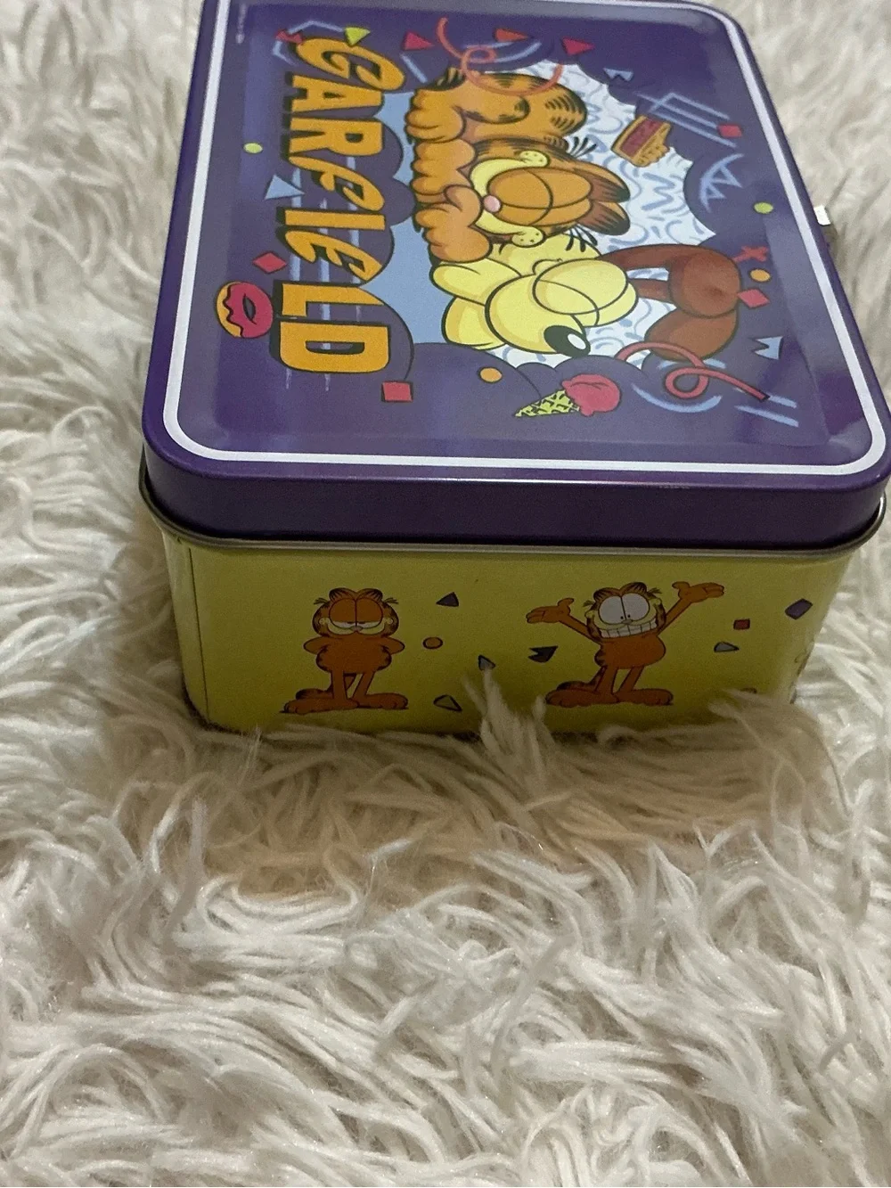 Nickelodeon Garfield and Odie Mini Tin Metal Lunch Box Storage Case